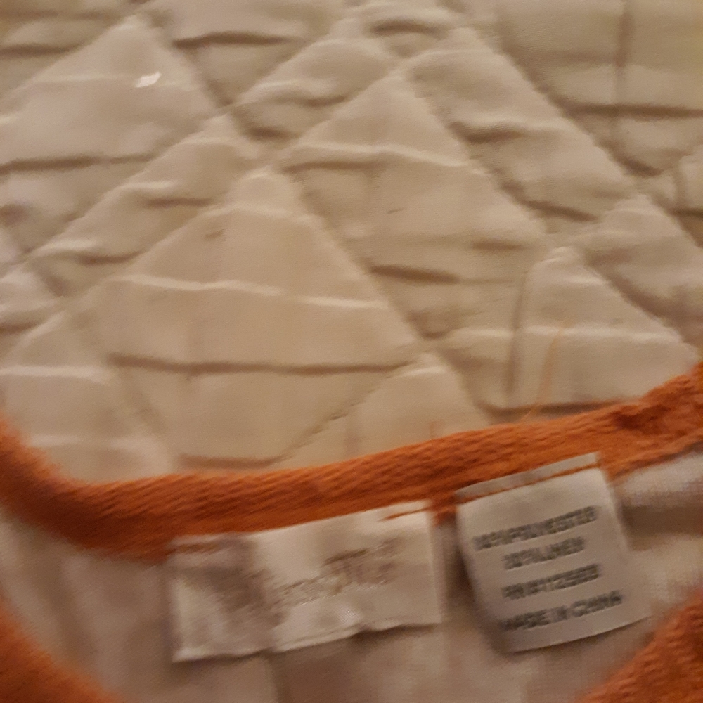 Women's blouse - Picture 2 of 2